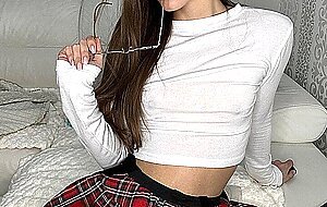 Beautiful Onlyfans Cam Babe Vixy Di Amateur, Babe, Glasses, Schoolgirl, Skirt